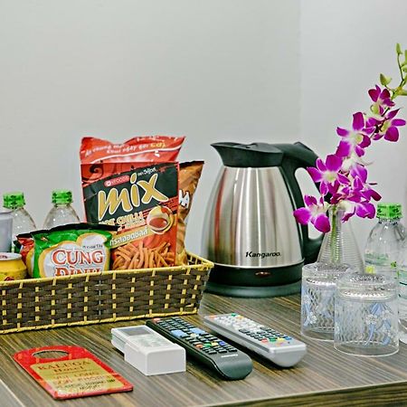 Osaka Hotel Da Nang Bagian luar foto