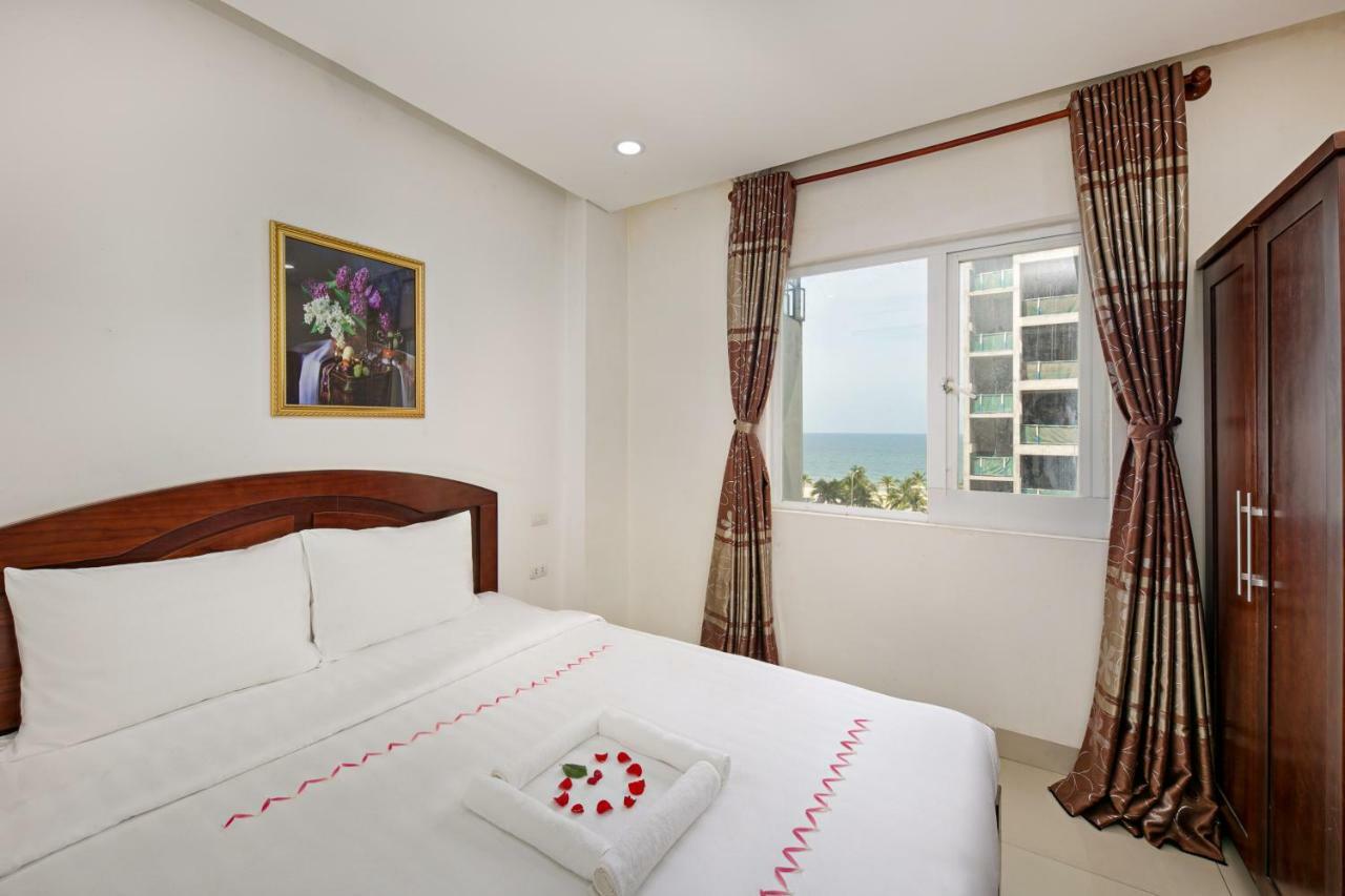 Osaka Hotel Da Nang Bagian luar foto