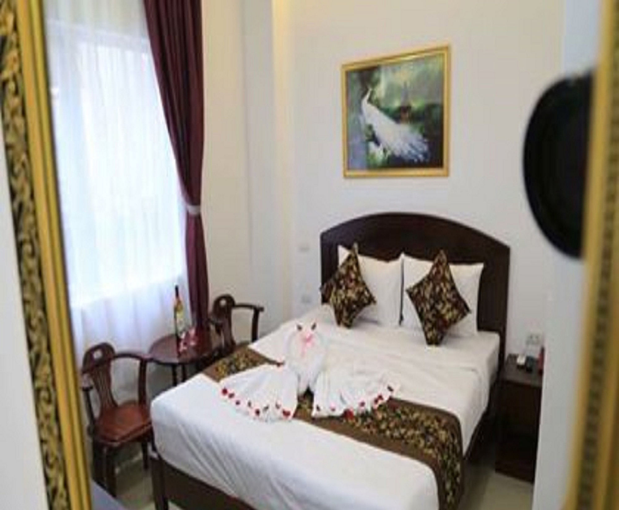 Osaka Hotel Da Nang Bagian luar foto