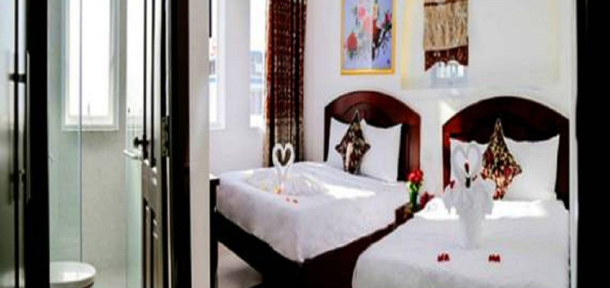 Osaka Hotel Da Nang Bagian luar foto
