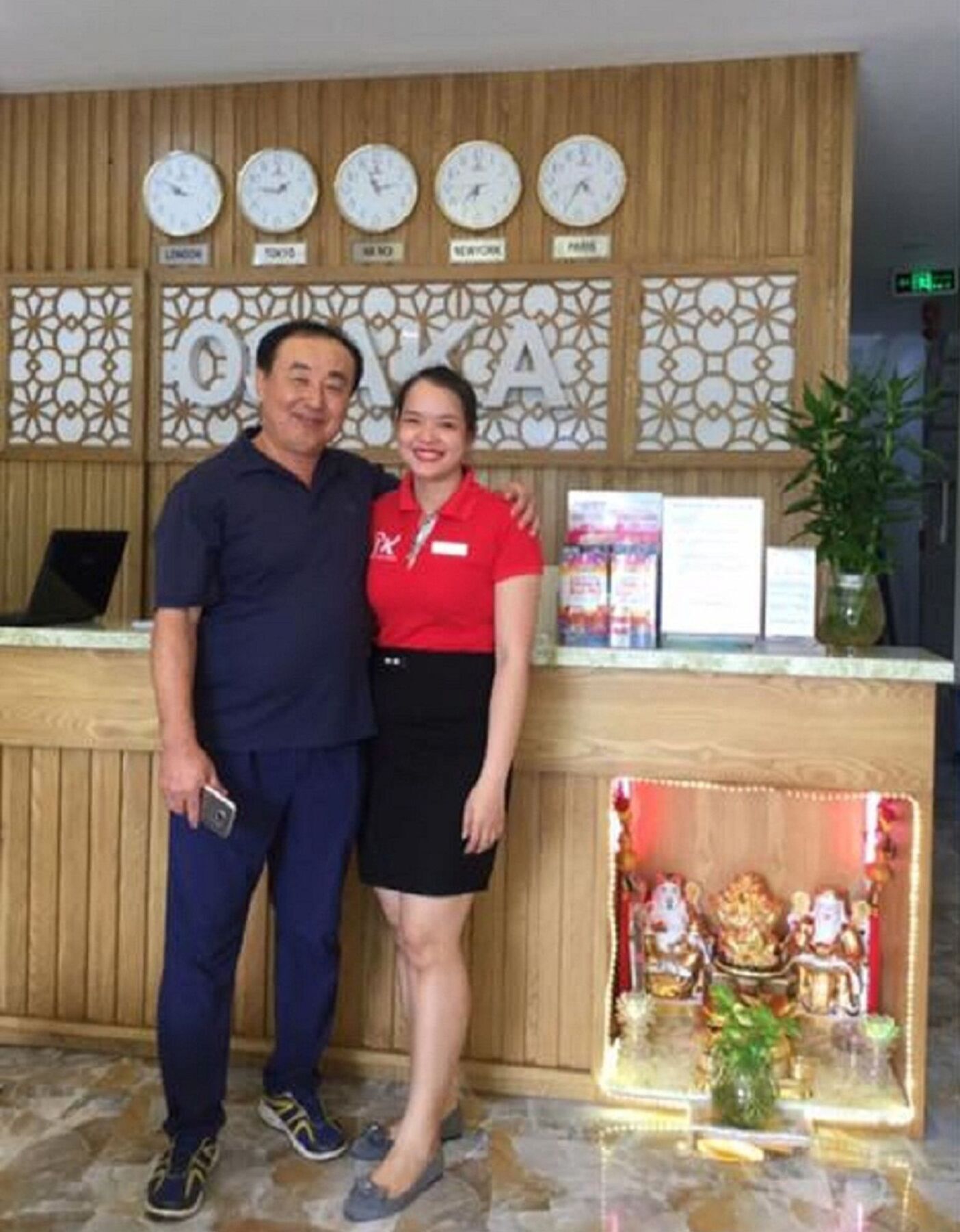 Osaka Hotel Da Nang Bagian luar foto