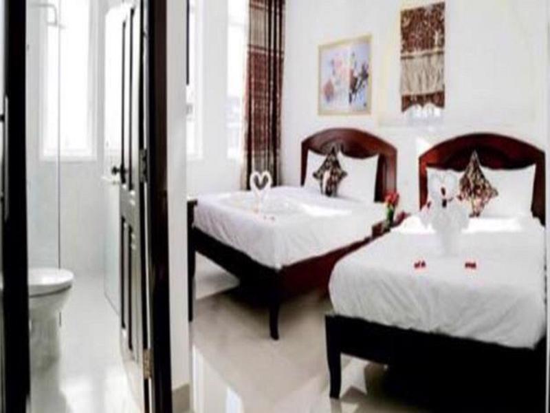 Osaka Hotel Da Nang Bagian luar foto